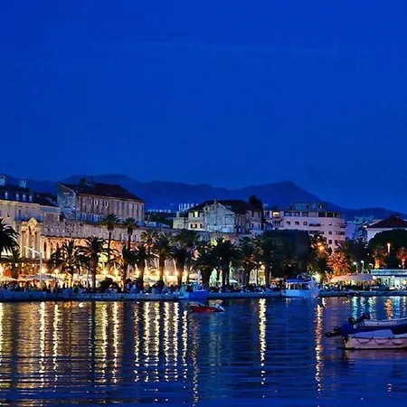 Aurora Apartament Split